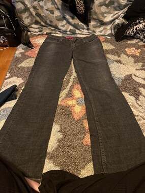 Levi's jeans size 9 junior